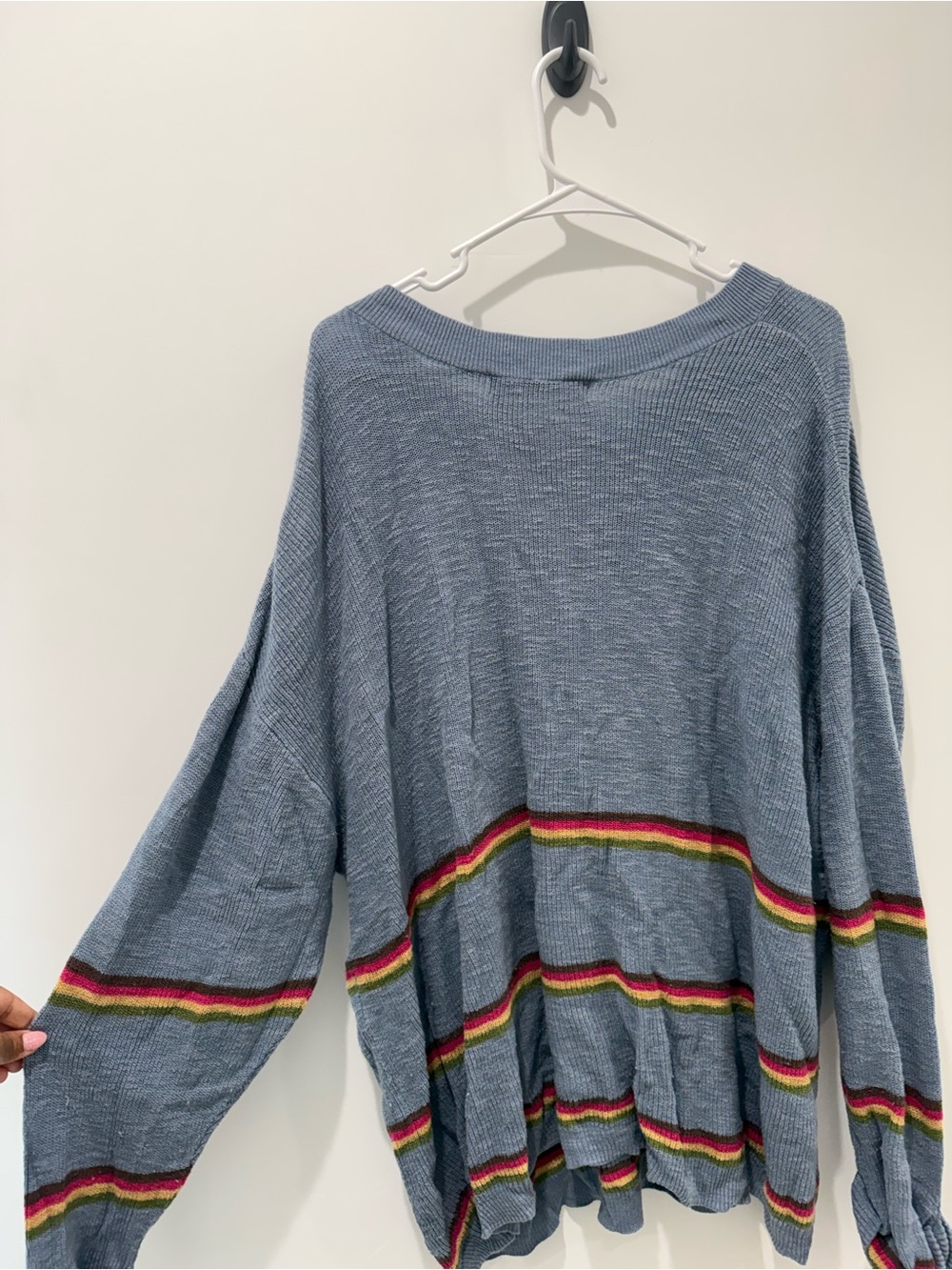 Free People - Picture 3 of 10